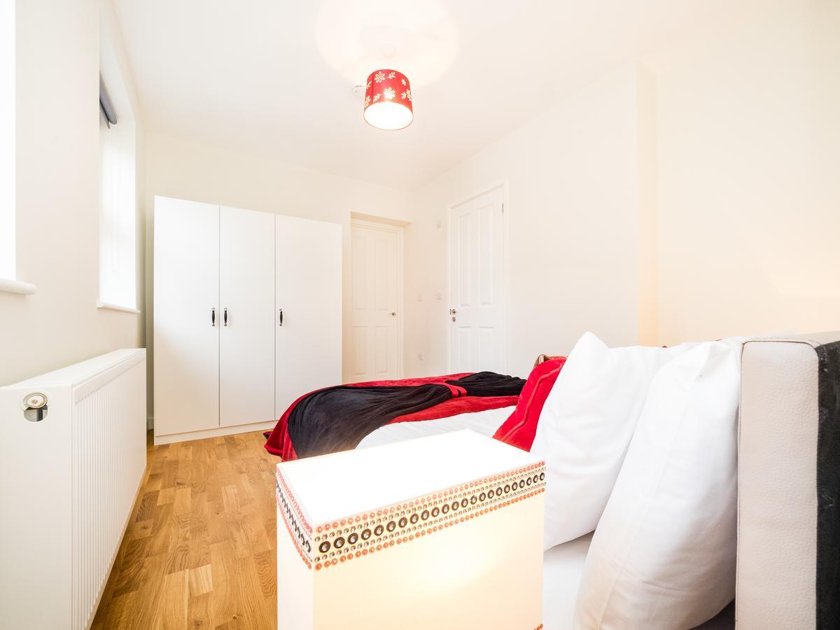 Kohinoor Serviced Apartments Челмсфорд Экстерьер фото