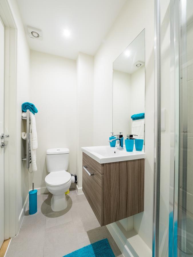 Kohinoor Serviced Apartments Челмсфорд Экстерьер фото